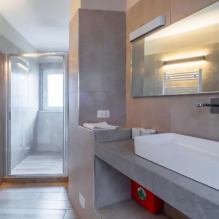 Apartment Guesthost - Comfy & Roomy - View On The Ligurian Hills! Vezzano Ligure