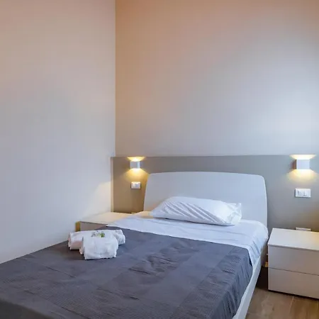 Comfy & Roomy - View On The Ligurian Hills! Apartamento