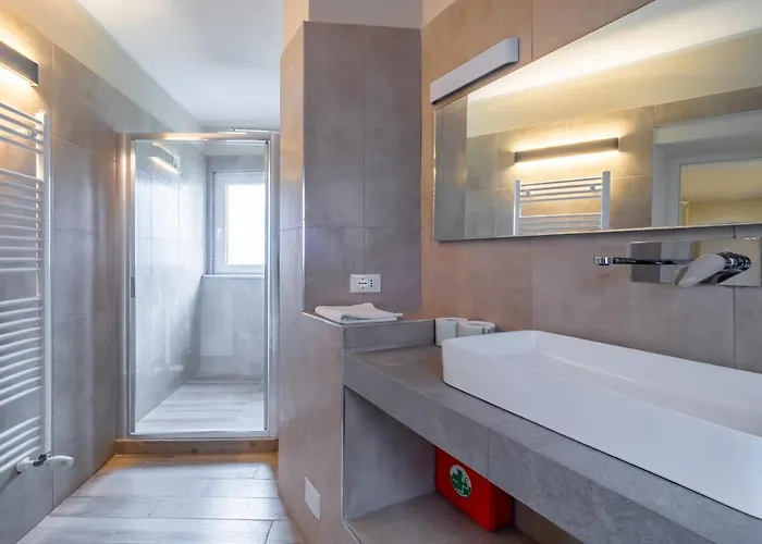 Apartment Guesthost - Comfy & Roomy - View On The Ligurian Hills! Vezzano Ligure